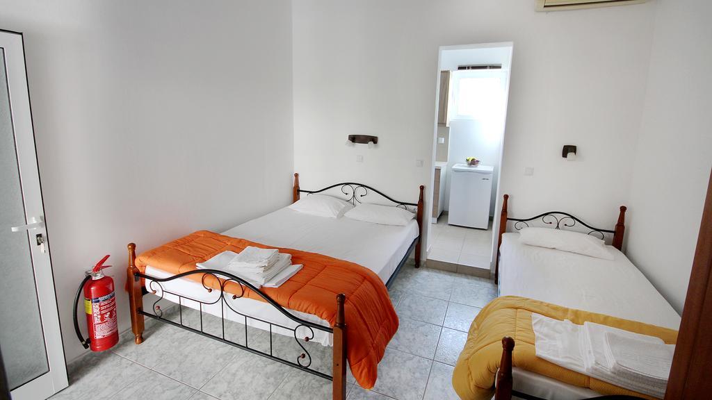 Ampelos Apartment And Studios Xerokampos  Esterno foto