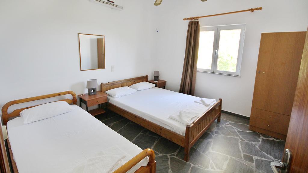 Ampelos Apartment And Studios Xerokampos  Esterno foto